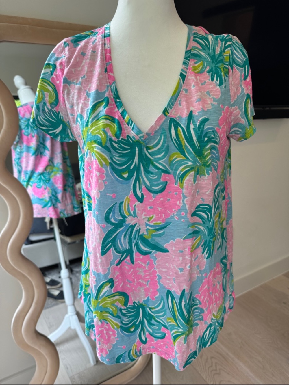 Lily Pulitzer Floral V-Neck Short Sleeve Top - Pink & Teal